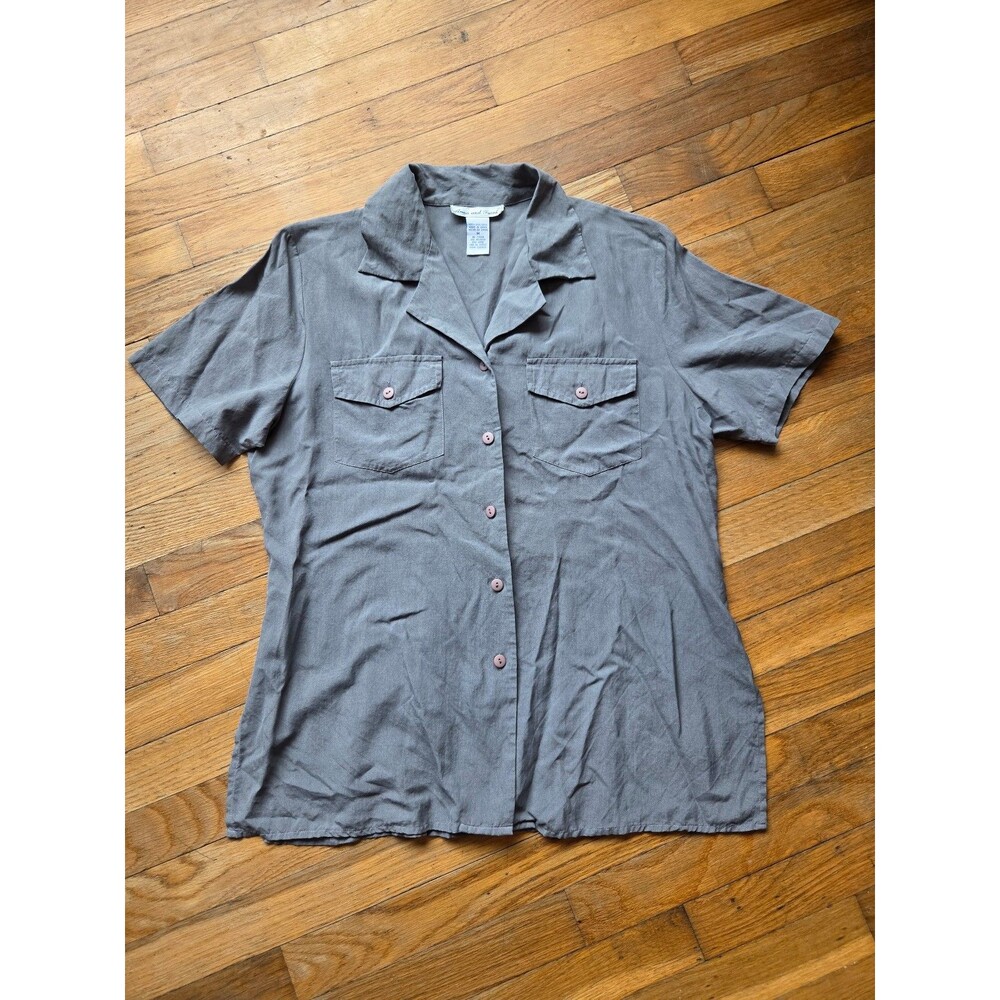 Vintage Anna & Frank 100% silk Gray Short Sleeve Button Down Blouse size medium